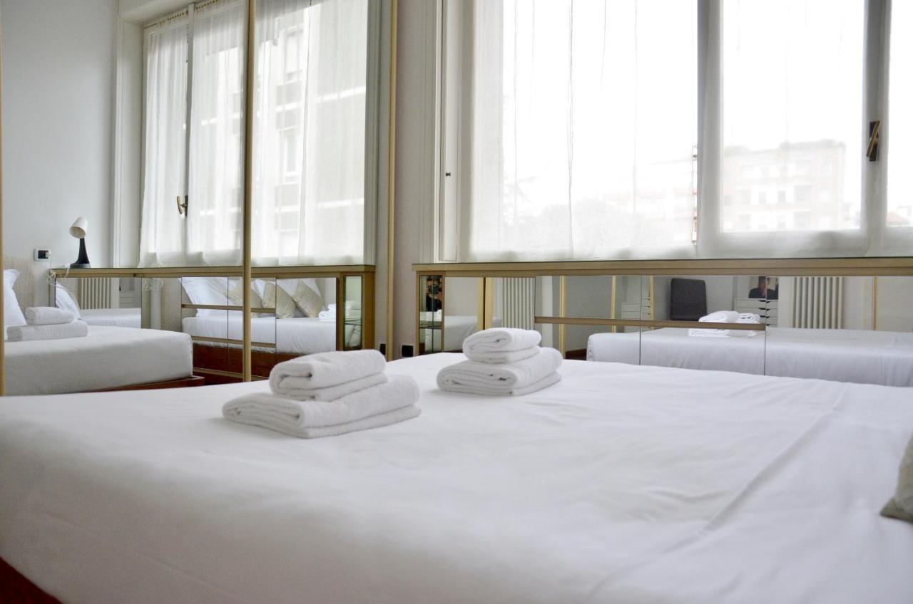 New Renovated Apartment With Balcony Porta Romana Milan Exterior photo