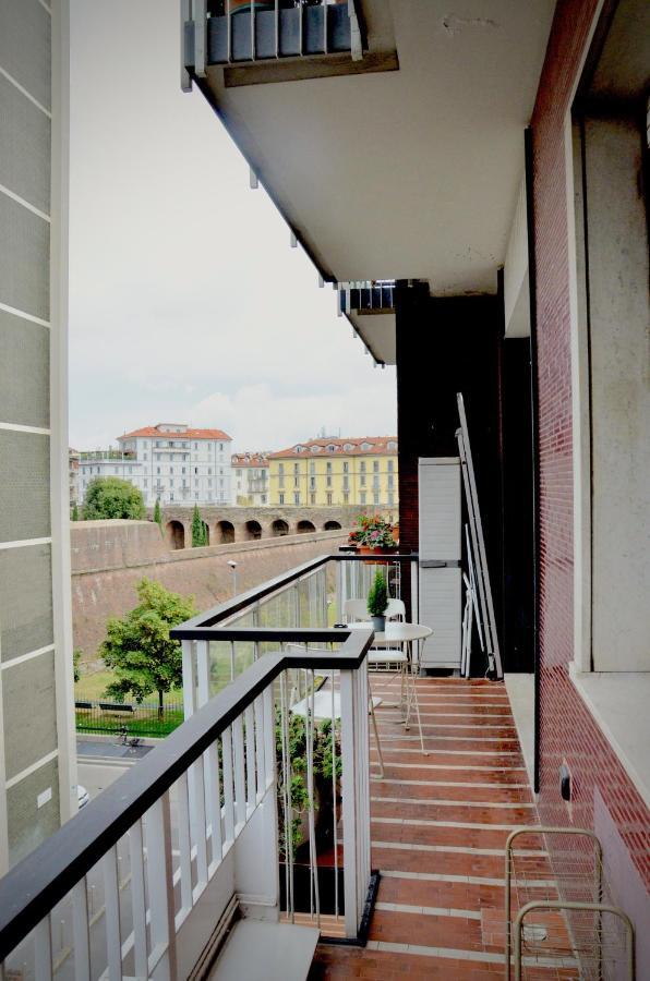 New Renovated Apartment With Balcony Porta Romana Milan Exterior photo